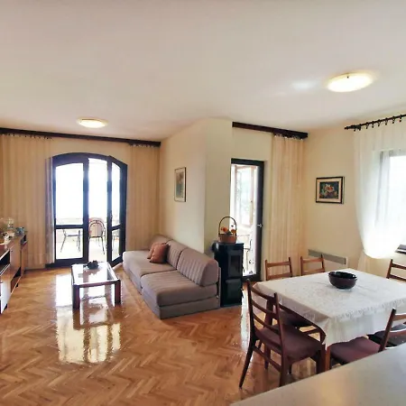 Ferienhaus Mirta By Interhome *